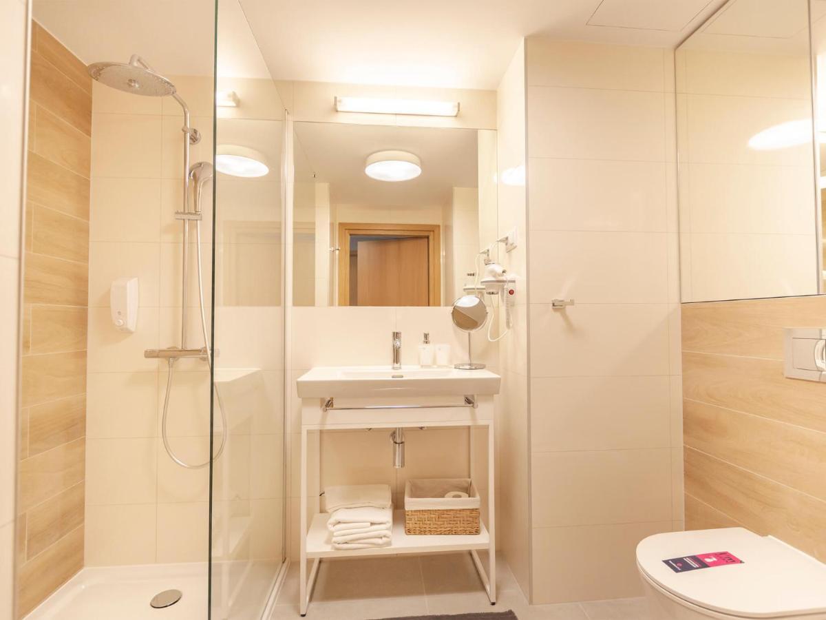 Vacationclub - Seaside Apartament 411 Колобжег Экстерьер фото